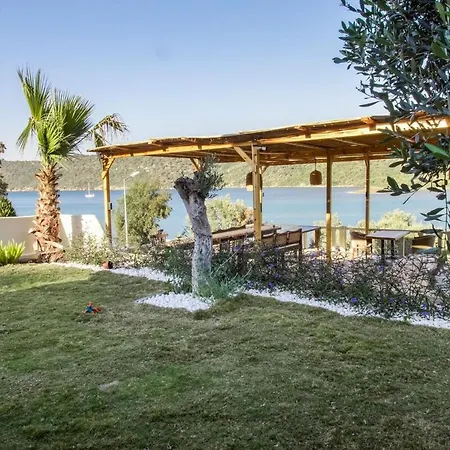 Hotel Unique Boutique For Chillout Getaway Bogazici
